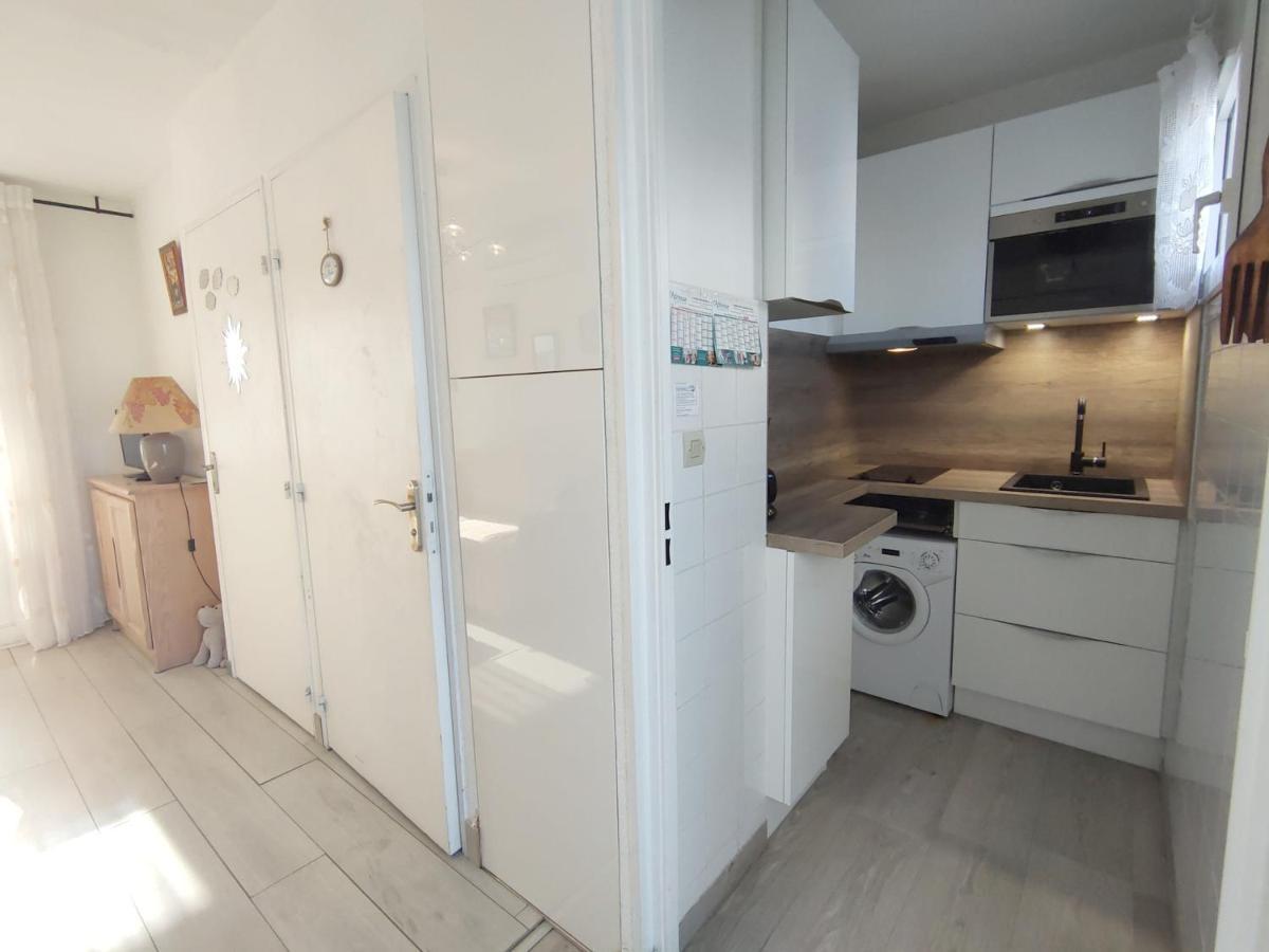 T1 Au Calme Avec Clim Et Parking Prive - Fr-1-503-171 Apartment Balaruc-les-Bains Exterior foto